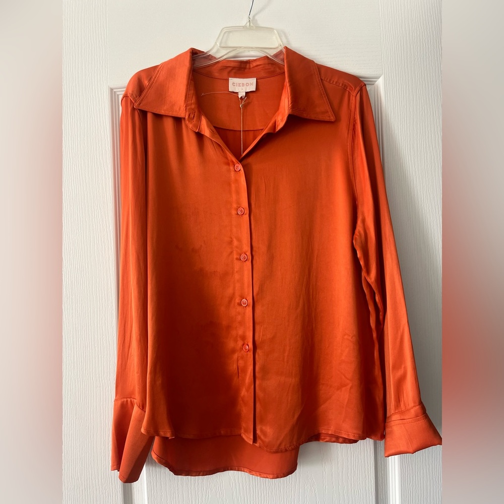 NWT Ciebon Orange Satin Button Down Shirt Size large